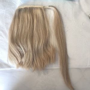 COPY - Halo Couture ponytail extension